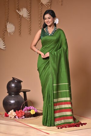 Pure Mul Cotton Handloom Saree – Green with Contrasting Striped Pallu