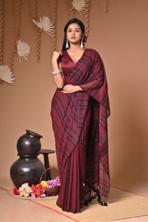 Pure Mul Cotton Handloom Saree with Artisanal Detailing